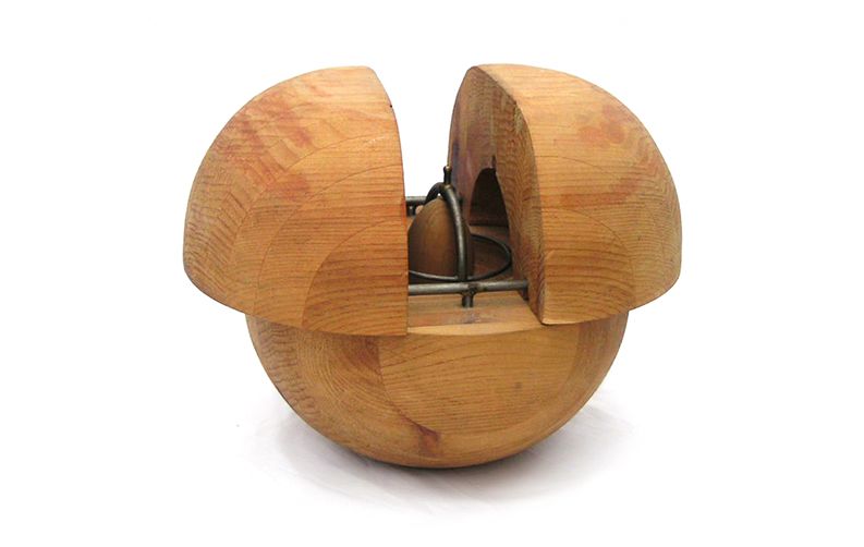 Nayla Pallard Design Egg and Hinge, Concordia University